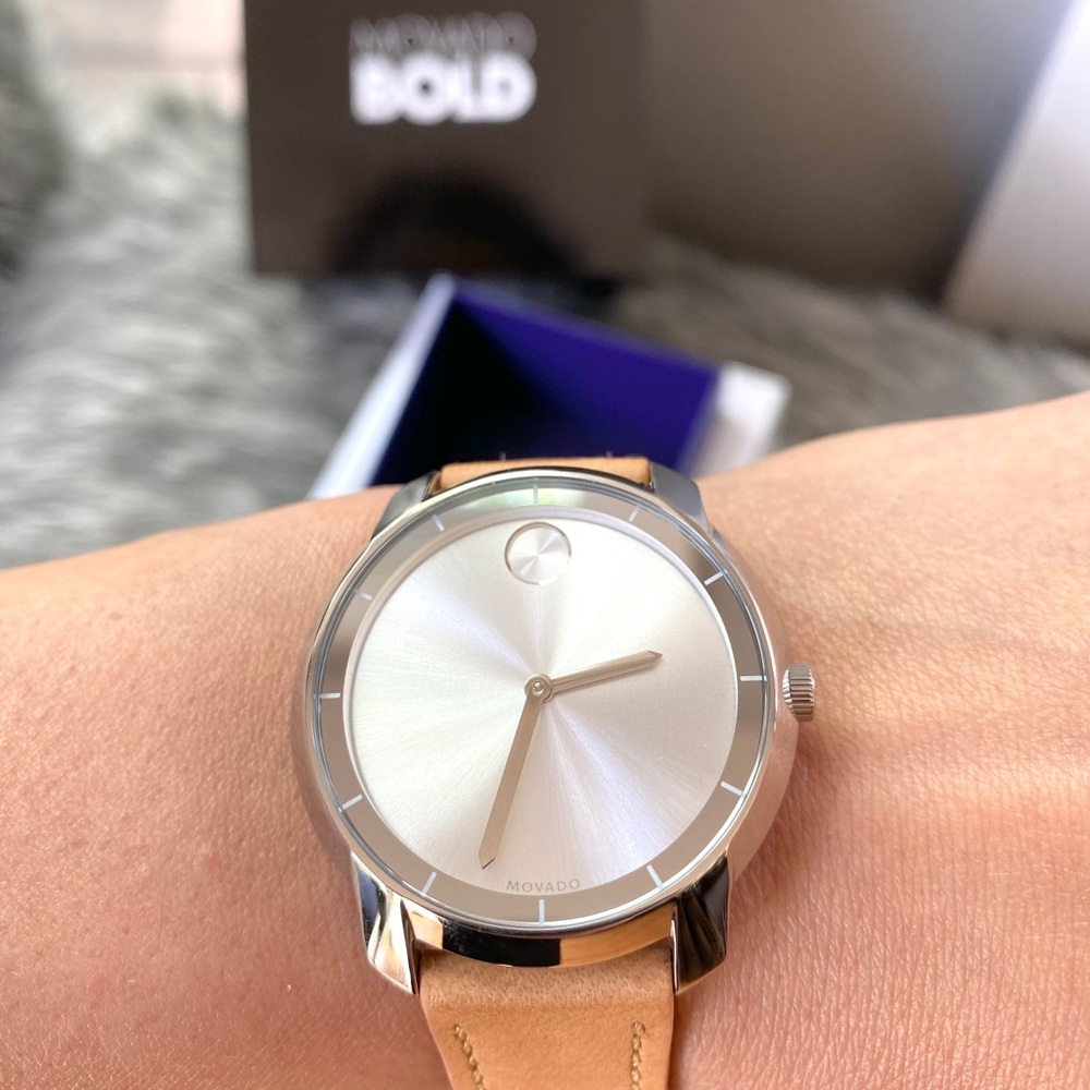 NWT authentic MOVADO Bold leather strap watch - Picture 7 of 7
